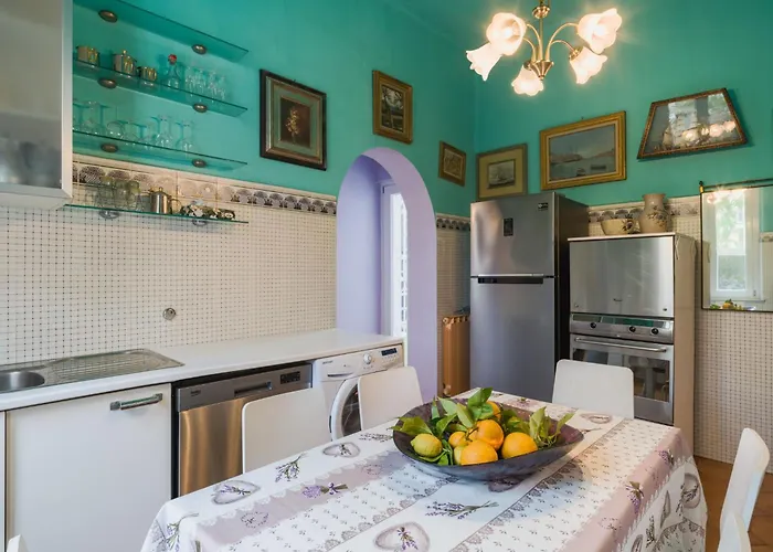 Sofia By Interhome Apartman Moneglia